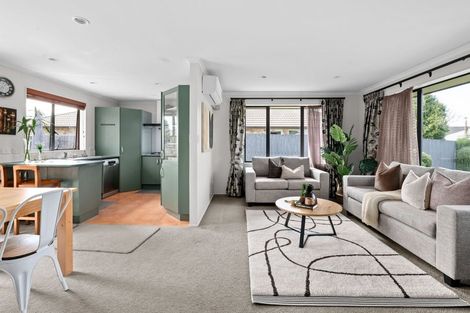 Photo of property in 3 Carisbrook Place, Rototuna North, Hamilton, 3210