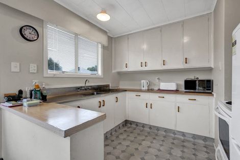 Photo of property in 2/84 Miranda Street, Stratford, 4332