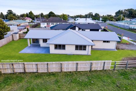 Photo of property in 4 Midsummer Avenue, Stratford, 4332