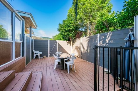 Photo of property in 3 Wairere Grove, Paraparaumu, 5032