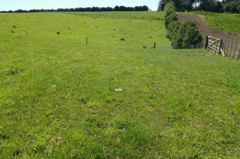 Photo of property in 210 Turuturu Road, Hawera, 4674