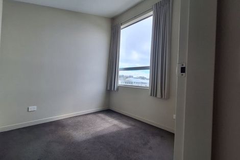 Photo of property in 2u9 Stone Street, Miramar, Wellington, 6022