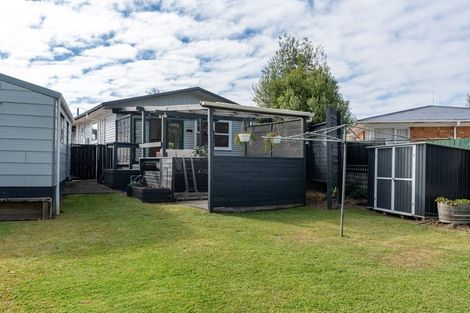 Photo of property in 37 Frederick Drive, Dinsdale, Hamilton, 3204