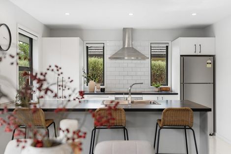 Photo of property in 40 Packard Crescent, Halswell, Christchurch, 8025