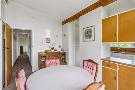 Photo of property in 33 Francis Road, Paraparaumu Beach, Paraparaumu, 5032