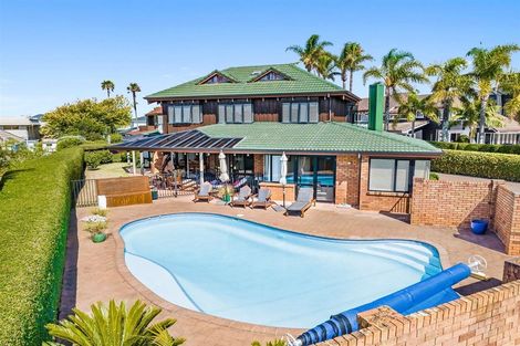 Photo of property in 2/33 Milford Road, Milford, Auckland, 0620