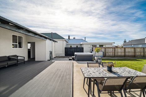 Photo of property in 21 Hargest Crescent, Saint Kilda, Dunedin, 9012
