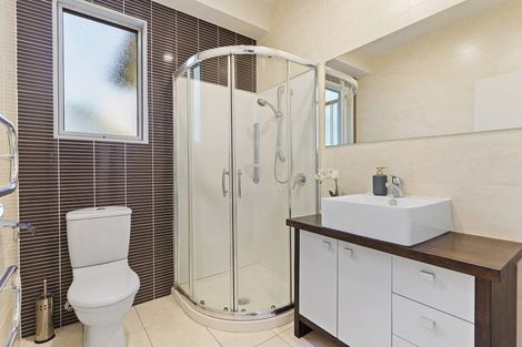 Photo of property in 86 Coachman Drive, Flat Bush, Auckland, 2016