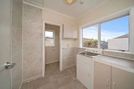 Photo of property in 360 Carrington Street, Upper Vogeltown, New Plymouth, 4310