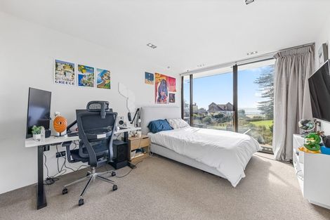 Photo of property in 303 Beach Road, Campbells Bay, Auckland, 0630