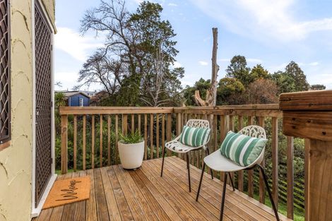 Photo of property in 3/9 Fuchsia Place, Birkdale, Auckland, 0626