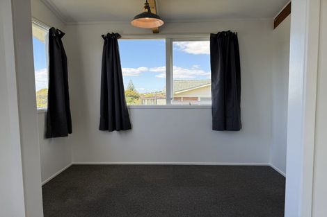 Photo of property in 46 Richards Avenue, Forrest Hill, Auckland, 0620