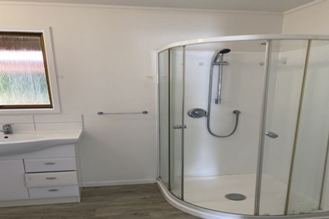 Photo of property in 12 June Place, Torbay, Auckland, 0630