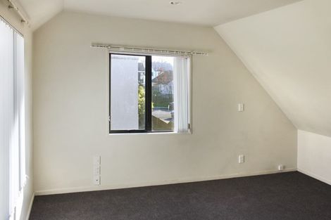 Photo of property in 72 Mandeville Street, Riccarton, Christchurch, 8011