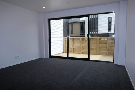 Photo of property in 2 Kamahi Place, Paraparaumu, 5032