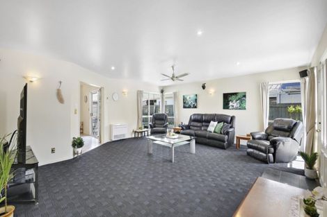 Photo of property in 335 Hendersons Road, Hoon Hay, Christchurch, 8025