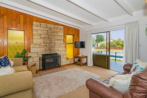 Photo of property in 13 Dundas Street, Whitianga, 3510