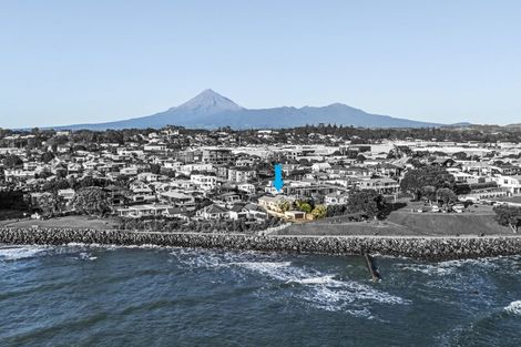 Photo of property in 42 Octavius Place, New Plymouth, 4312