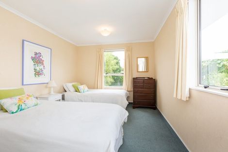 Photo of property in 2 Balmoral Street, Taradale, Napier, 4112