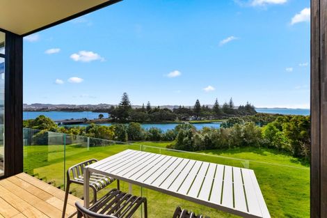 Photo of property in 45b Rosario Crescent, Red Beach, 0932