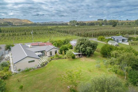Photo of property in 11 Rathbone Street, Waipawa, 4210