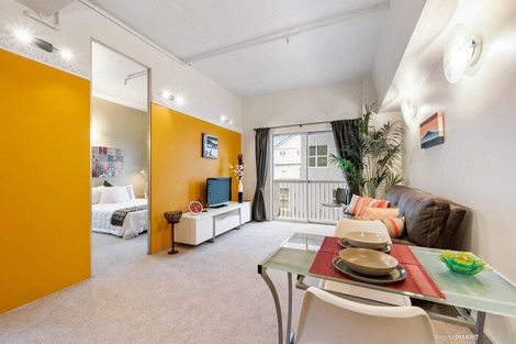 Photo of property in Qba Apartments, 2u/51 Webb Street, Mount Cook, Wellington, 6011