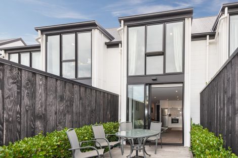 Photo of property in 1036b Colombo Street, St Albans, Christchurch, 8014