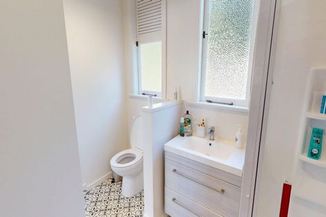 Photo of property in Arlesford House, 202 State Highway 3, Westmere, Whanganui, 4574