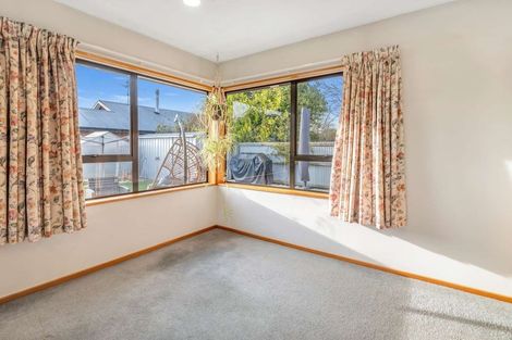 Photo of property in 22 Nixon Street, Tinwald, Ashburton, 7700