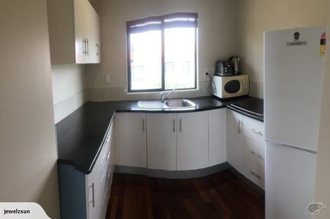 Photo of property in 49 College Road, Northcote, Auckland, 0627