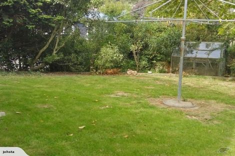 Photo of property in 17 Thurleigh Grove, Karori, Wellington, 6012