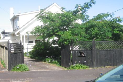 Photo of property in 16a Mays Street, Devonport, Auckland, 0624
