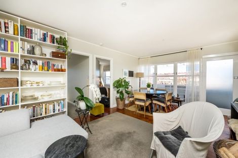 Photo of property in 3/7 Lydia Avenue, Northcote, Auckland, 0627