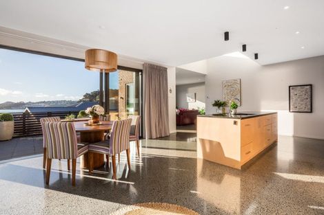Photo of property in 10 Ihakara Arthur Lane, Aotea, Porirua, 5024