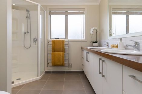 Photo of property in 1/745 Acacia Bay Road, Acacia Bay, Taupo, 3330