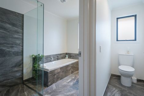 Photo of property in 8 Huntaway Close, Stoke, Nelson, 7011