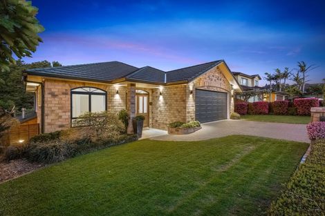 Photo of property in 23 Phoenicia Court, The Gardens, Auckland, 2105