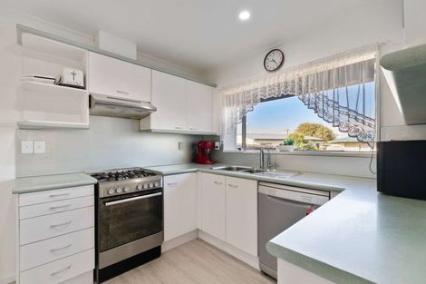 Photo of property in 47b Churchill Avenue, Manurewa, Auckland, 2102