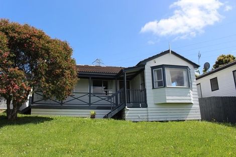 Photo of property in 52 Keegan Drive, Massey, Auckland, 0614