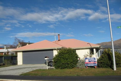 Photo of property in 22 Glengyle Way, Wanaka, 9305