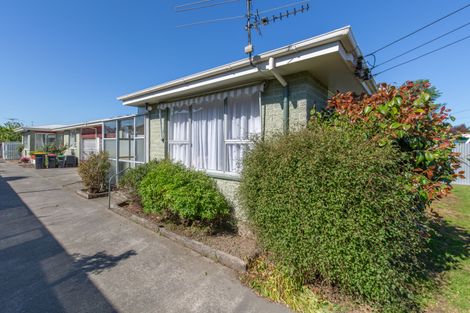 Photo of property in 19 Sturrocks Road, Redwood, Christchurch, 8051