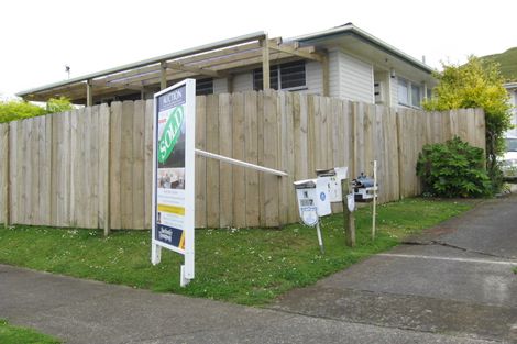 Photo of property in 1/147 Wallace Road, Mangere Bridge, Auckland, 2022