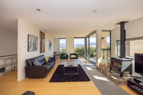 Photo of property in 5a Matrica Court, Wanaka, 9305