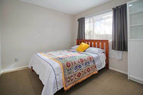 Photo of property in 12 Masters Place, Favona, Auckland, 2024