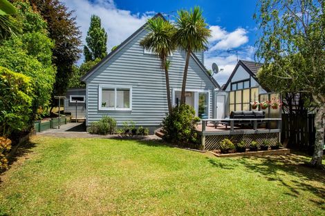 Photo of property in 13a/1 Eban Avenue, Hillcrest, Auckland, 0627