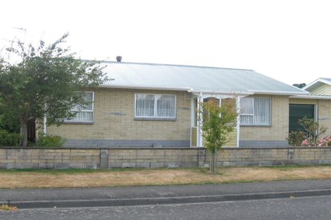 Photo of property in 2a Roband Crescent, Brown Owl, Upper Hutt, 5018