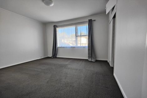 Photo of property in 20 Minaret Drive, Bucklands Beach, Auckland, 2014