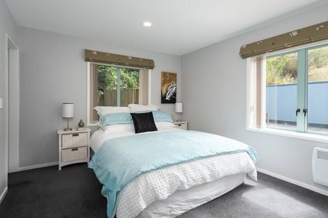 Photo of property in 9/93a Kelburn Parade, Kelburn, Wellington, 6012