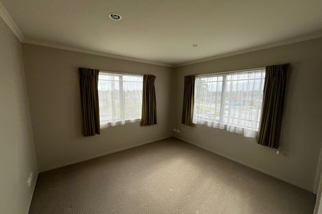 Photo of property in 66 Blackwood Drive, Wattle Downs, Auckland, 2103