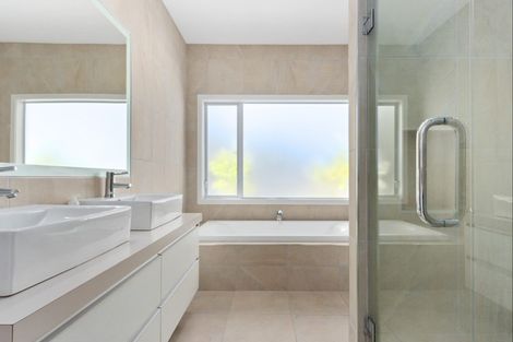 Photo of property in 115 Kent Terrace, Taradale, Napier, 4112